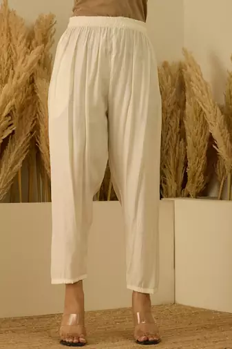 White women kurta pant dupatta set