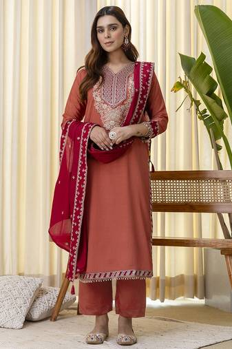 Peach women kurta pant dupatta set