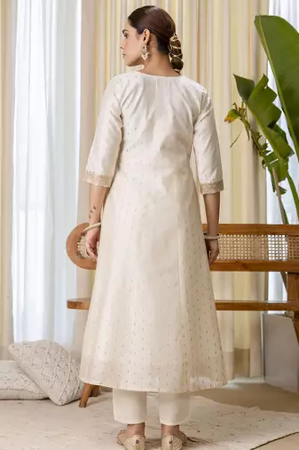 White women kurta pant dupatta set