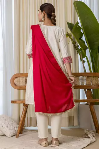 White women kurta pant dupatta set