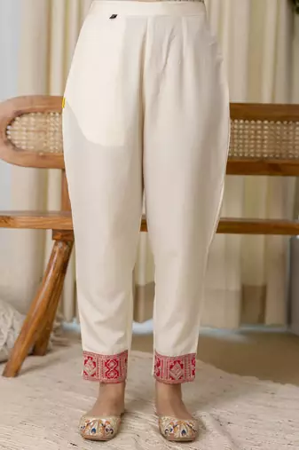 White women kurta pant dupatta set
