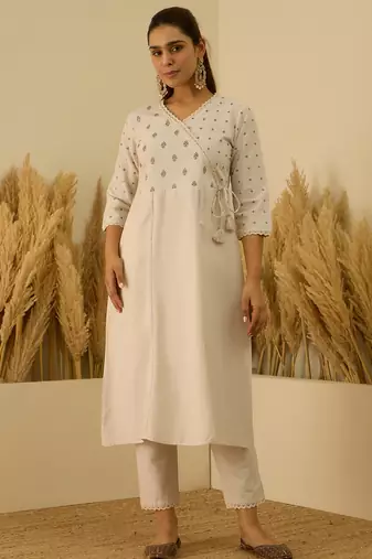 Off white women kurta pant set