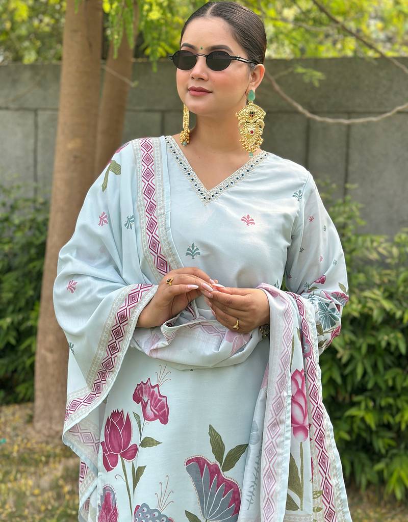 Sky women kurta pant dupatta set