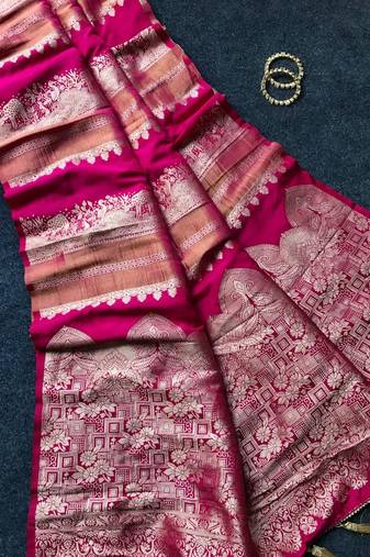 Rani pink Color Jari Jaqurad Weaving Work Tisu Silk Blend Saree 