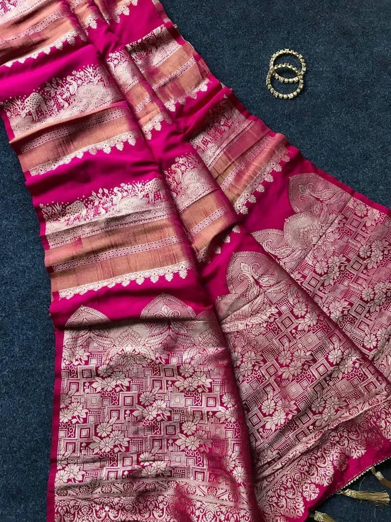 Rani pink Color Jari Jaqurad Weaving Work Tisu Silk Blend Saree 