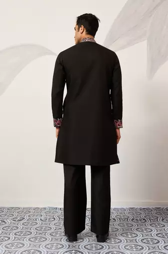 BLACK VISCOSE SILK THREAD & SEQUINS EMBROIDERED WORK FESTIVAL MARRIAGE PARTY WEAR STRAIGHT MENS KURTA WITH PANT