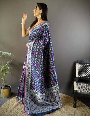 Royal blue lichi soft silk jacquard silver gold zari weaving banarasi saree 2