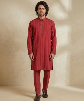 Maroon woven cotton kurta set 5