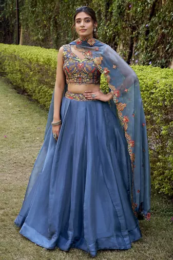Charming Teal blue Chanda Silk Plain With Sequins and Thread Embroidered Belt Indian wedding lehenga Choli dress