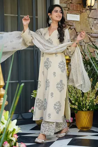 Cream heavy digital printed maslin salwar kameez for women