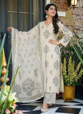 Cream heavy digital printed maslin salwar kameez for women 3