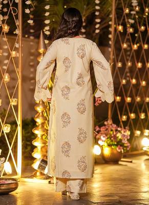 Beige heavy digital printed maslin salwar kameez 2