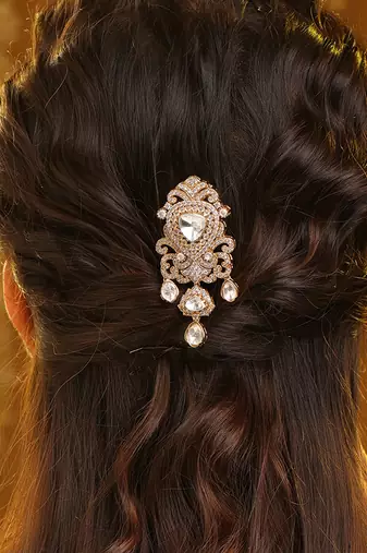 Gold plated kundan hair clip