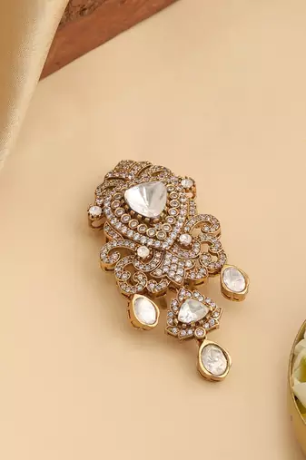Gold plated kundan hair clip