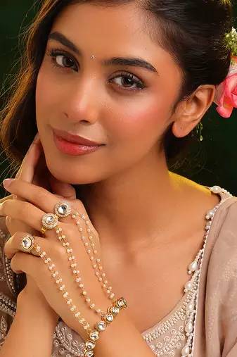 Gold plated kundan haath phool