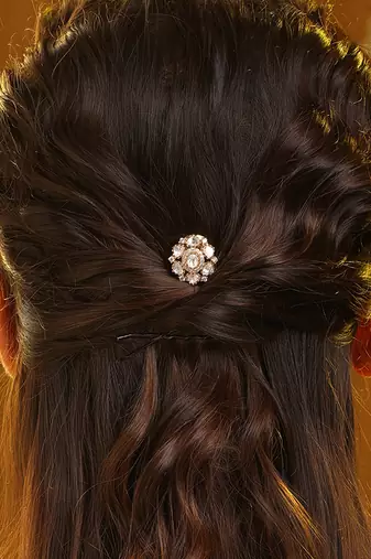 Gold plated kundan hair clip