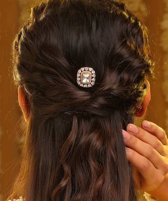 Gold plated kundan hair clip 1