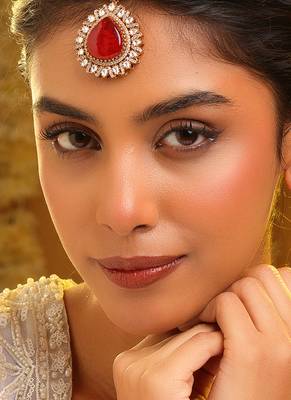 Gold plated kundan red stones maang tikka 1