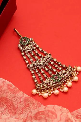Gold plated kundan green stones passa