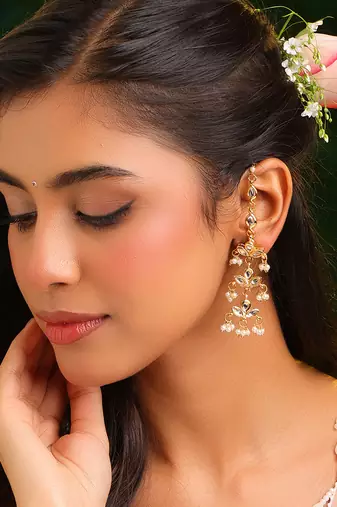 Gold plated kundan earrings