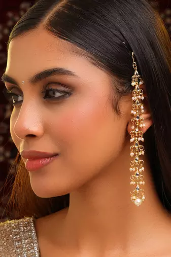 Gold plated kundan earrings