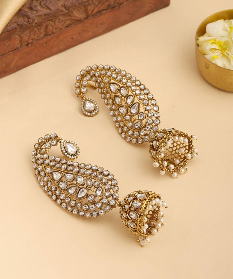 Gold plated kundan earrings