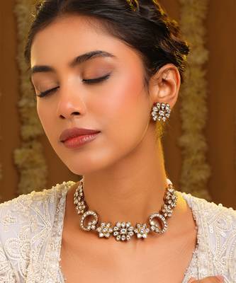Gold plated kundan choker necklace set 1