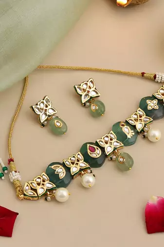 Gold plated kundan green stones choker necklace set