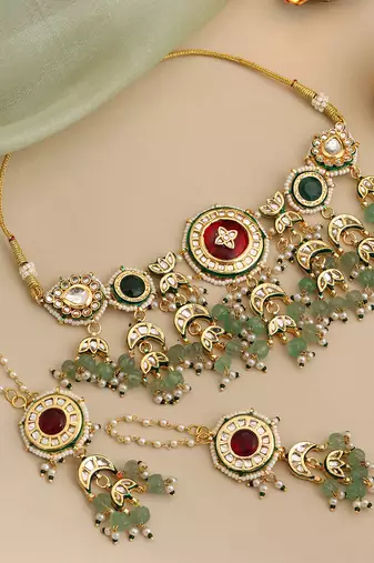 Gold plated kundan green stones choker necklace set