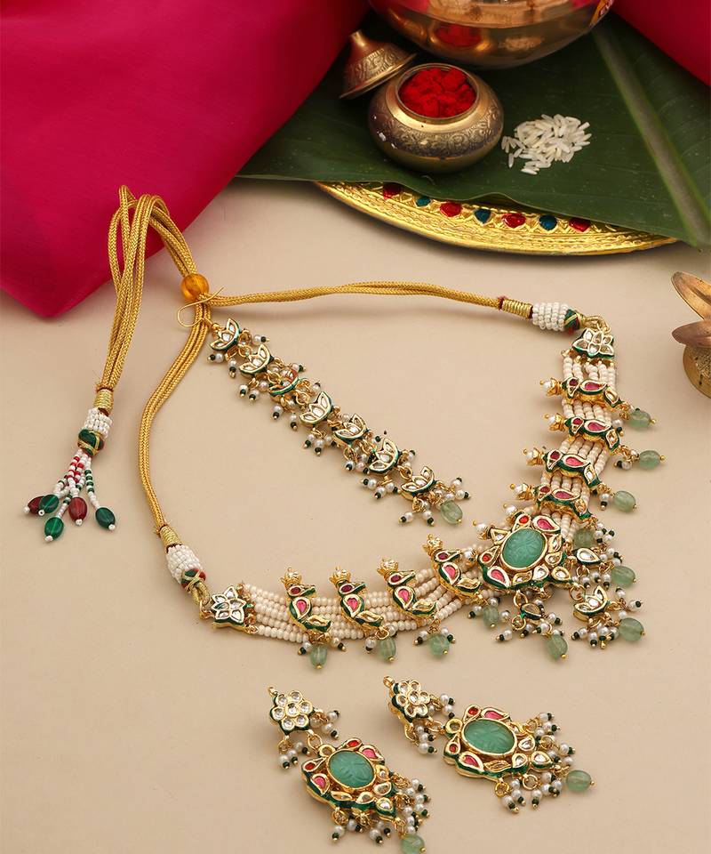 Gold plated kundan multicolor stones necklace set with maang tikaa