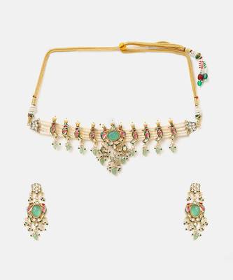 Gold plated kundan multicolor stones necklace set with maang tikaa 3