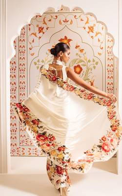 White printed satin saree with blouse piece 2