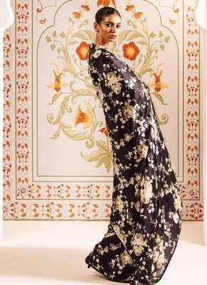 Black printed satin saree with blouse piece 3