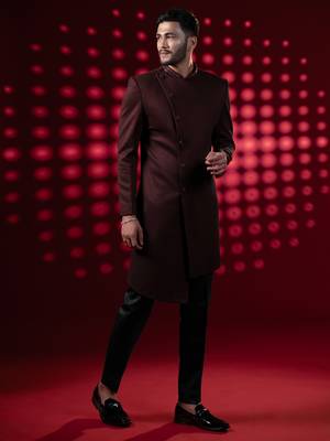 Maroon embroidered velvet sherwani 2
