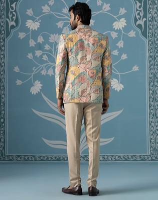 Designer patch-print blazer set in vibrant multi colours 4