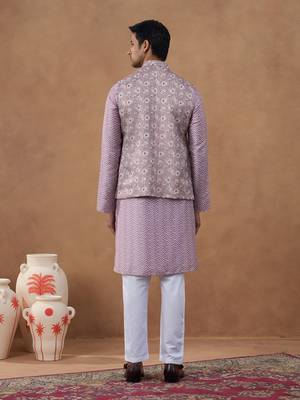 Pastel pink floral jacket & kurta set 4