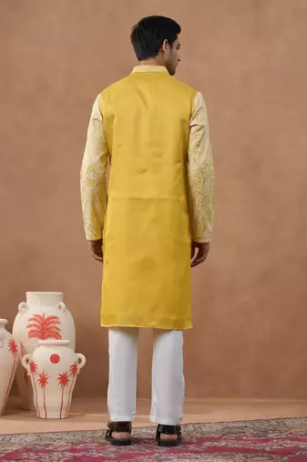 Yellow paisley embroidered kurta set