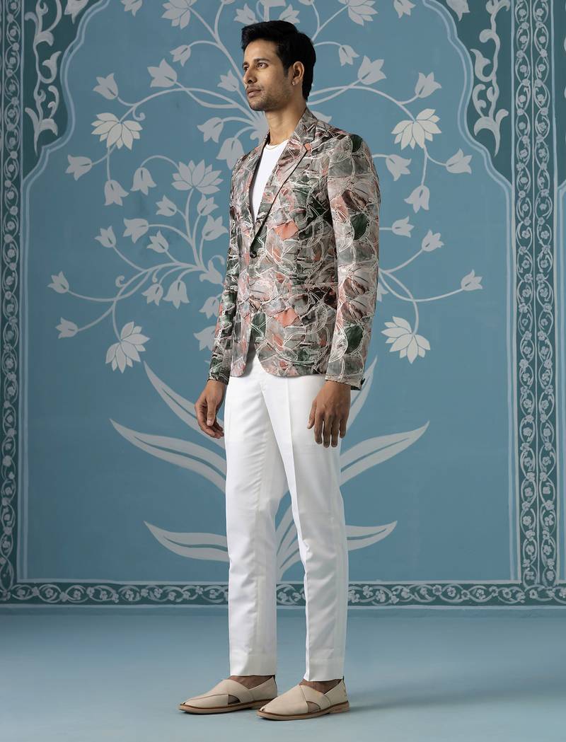 Printed blazer with intricate thread embroidery