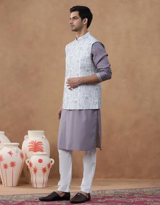 Grey embroidered jacket & kurta set 3