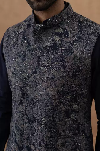 Digital printed bundi with kurta set
