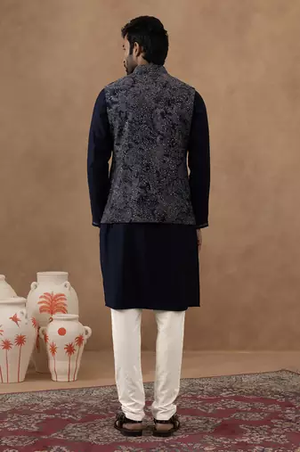 Digital printed bundi with kurta set