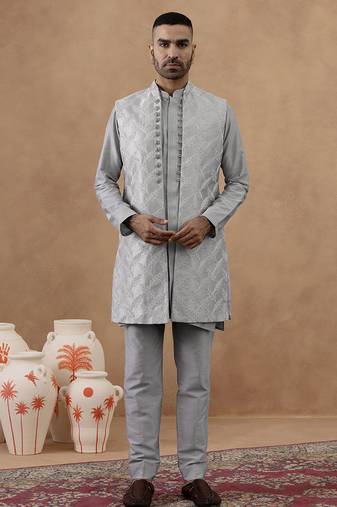 Grey thread-embroidered long bundi kurta set