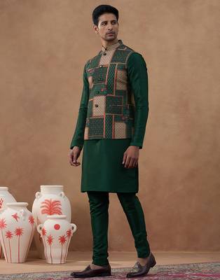 Forest green printed bandi kurta set 3