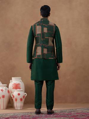 Forest green printed bandi kurta set 4