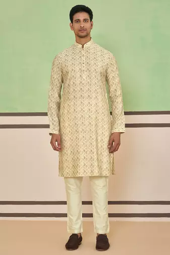 Cream all-over paisley printed kurta set