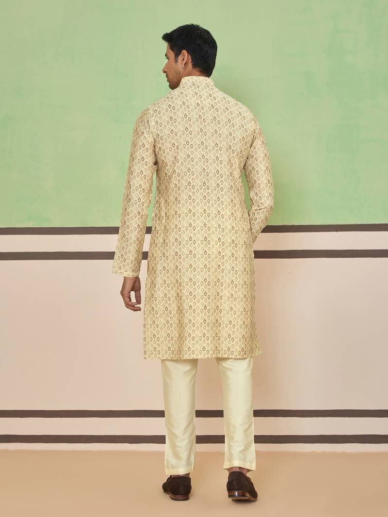 Cream all-over paisley printed kurta set