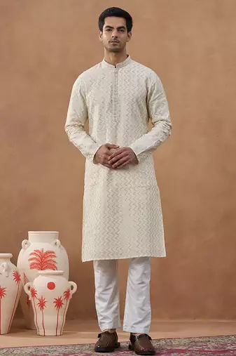 Cream zig-zag embroidered kurta set