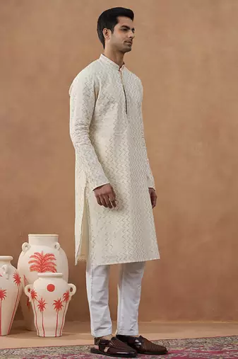 Cream zig-zag embroidered kurta set