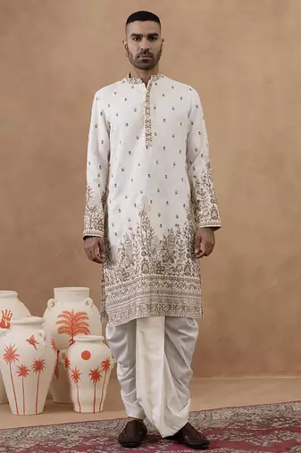 Cream kurta with detailed front machine embroidery