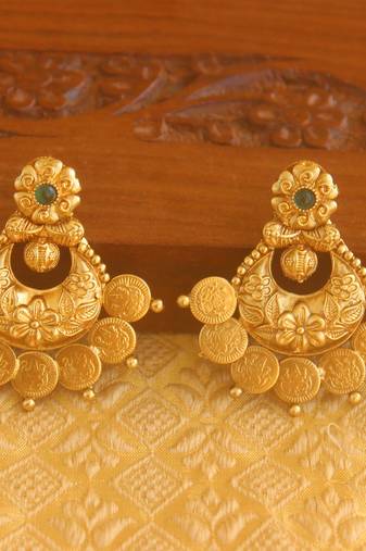 Matte finish temple earrings